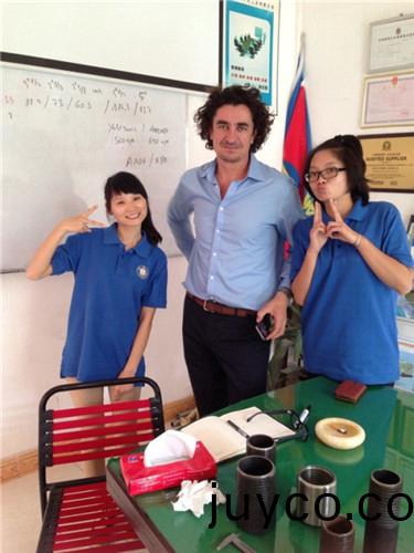 灋國(guó)客(ke)戶(hù)-機(jī)(ji)械(xie)設(shè)備(bei)質(zhì)(zhi)量(liang)優(yōu)(you)良(liang)！